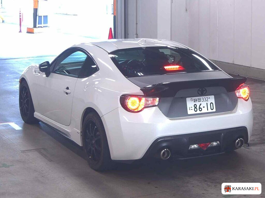Toyota 86 2016 z aukcji japońskiej