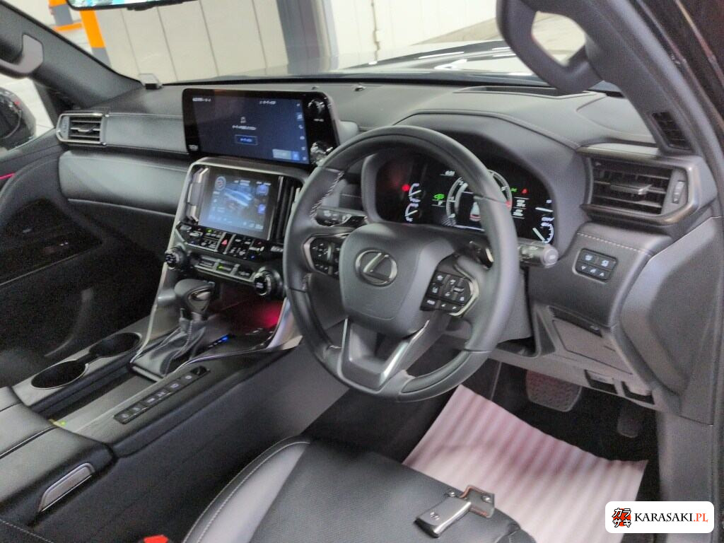 Lexus LX 2025 z aukcji japońskiej