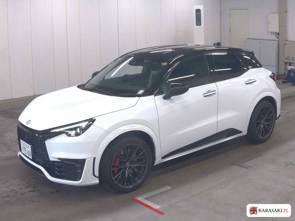 Lexus LBX 2025 z aukcji japońskiej