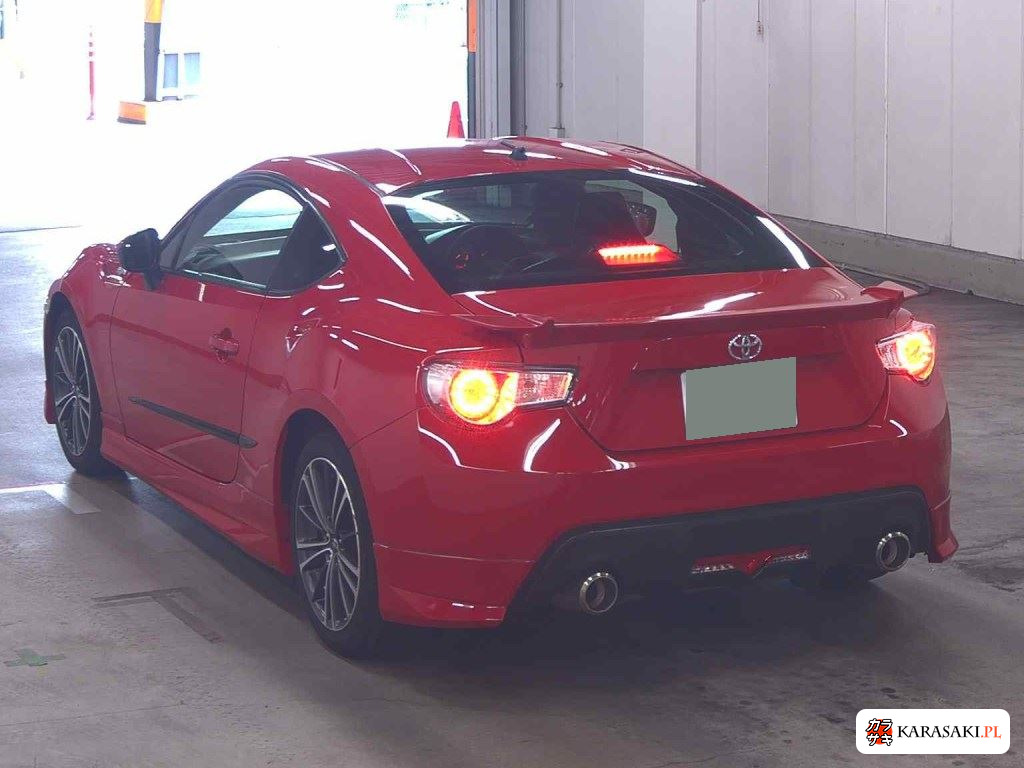 Toyota 86 2013 z aukcji japońskiej