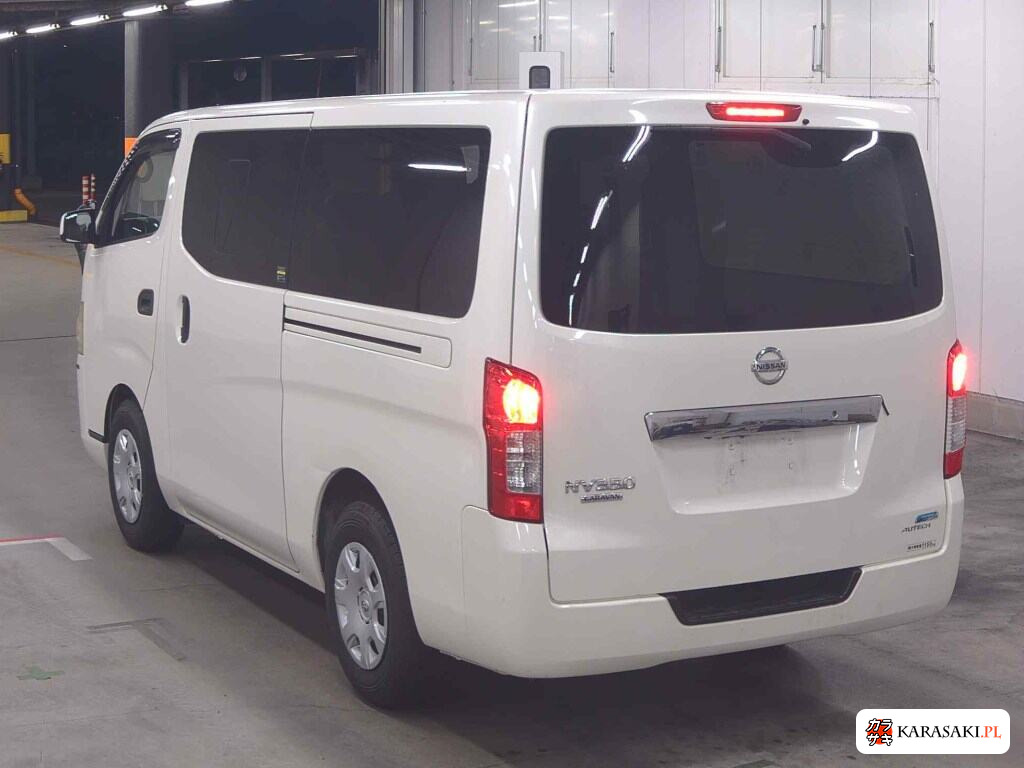 Nissan VW2E26 2016 z aukcji japońskiej