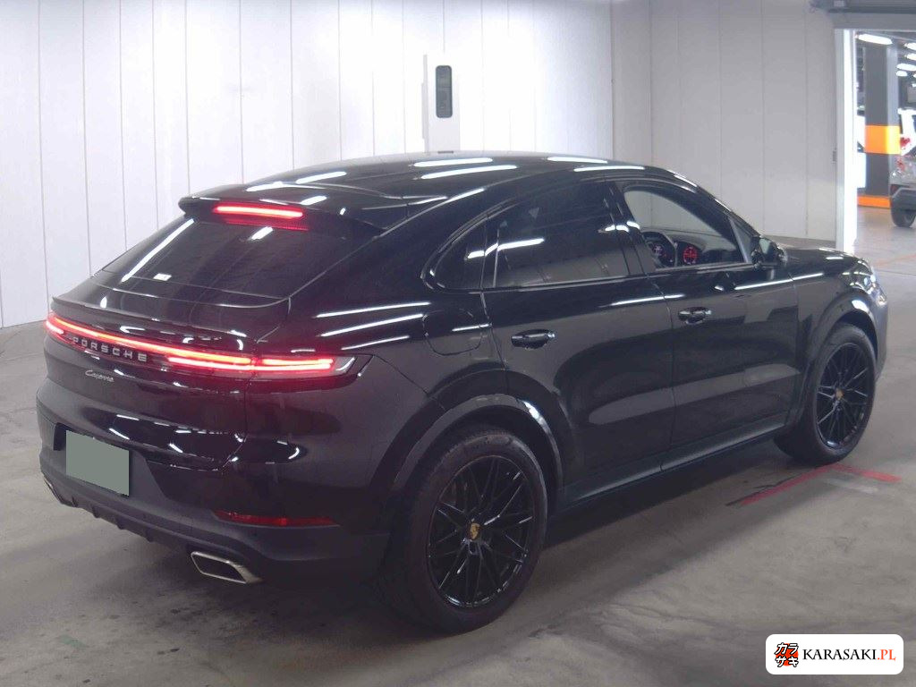 Porsche Cayenne Coupe 2023 z aukcji japońskiej