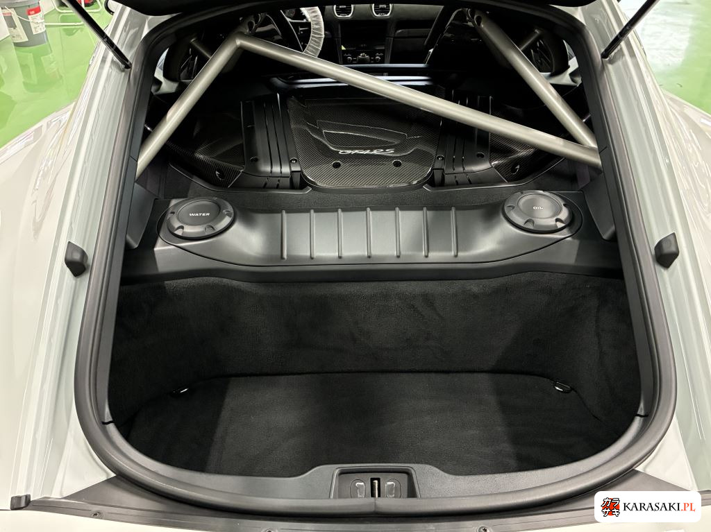 Porsche 718 Cayman 2024 z aukcji japońskiej