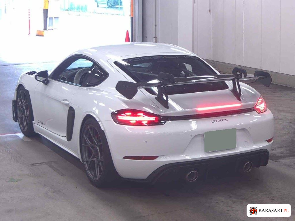 Porsche 718 Cayman 2024 z aukcji japońskiej