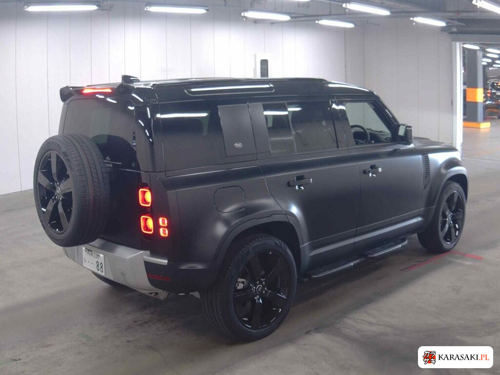Land Rover Defender 2023 z aukcji japońskiej