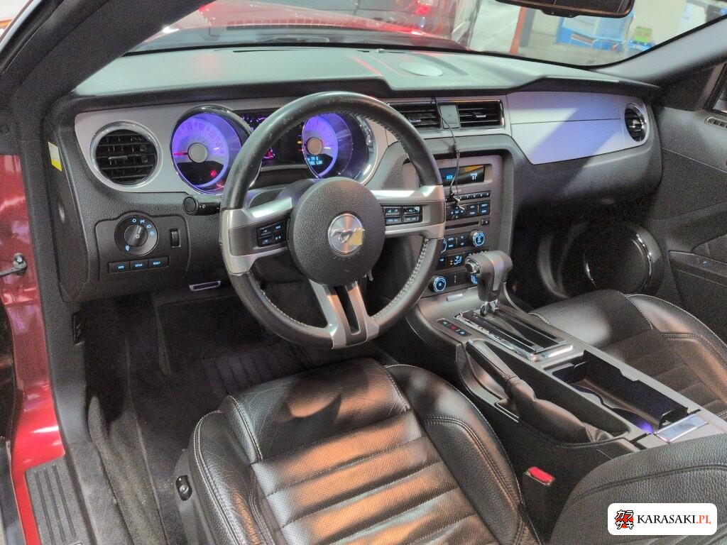 Ford Mustang 2012 z aukcji japońskiej