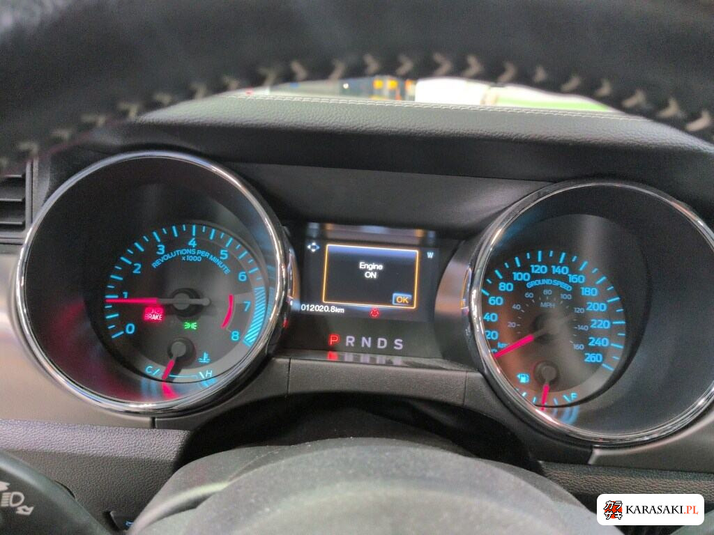 Ford Mustang 2016 z aukcji japońskiej