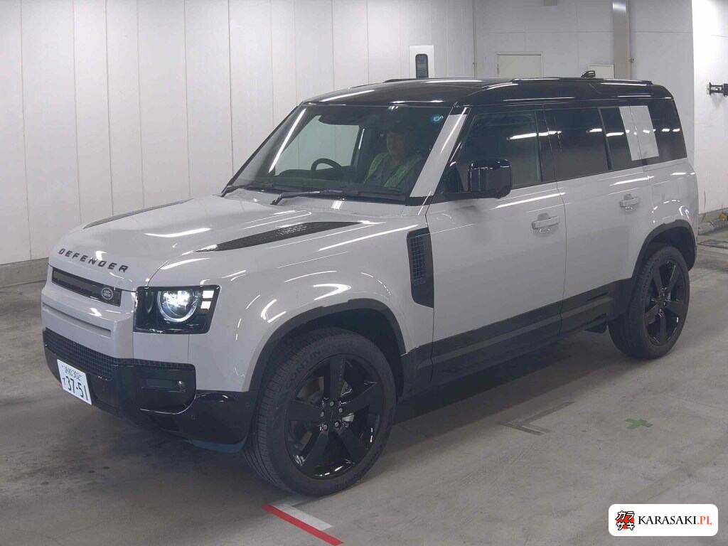 Land Rover Defender 2026 z aukcji japońskiej