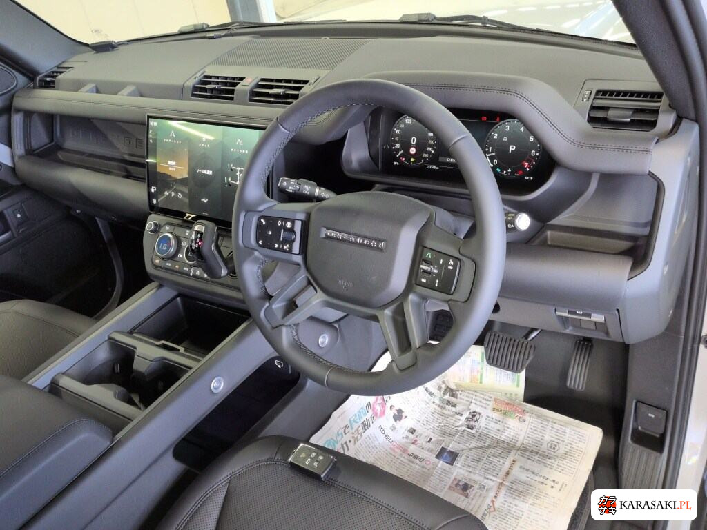 Land Rover Defender 2026 z aukcji japońskiej