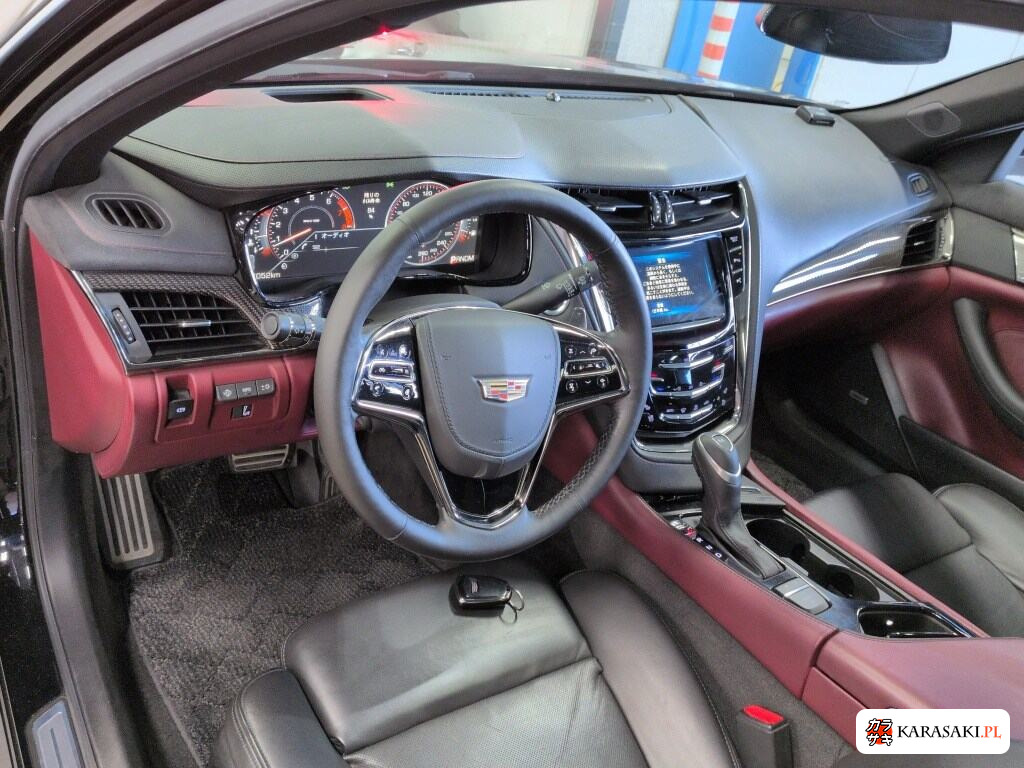 Cadillac CTS 2017 z aukcji japońskiej