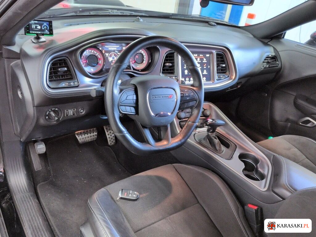 Dodge Challenger 2021 z aukcji japońskiej