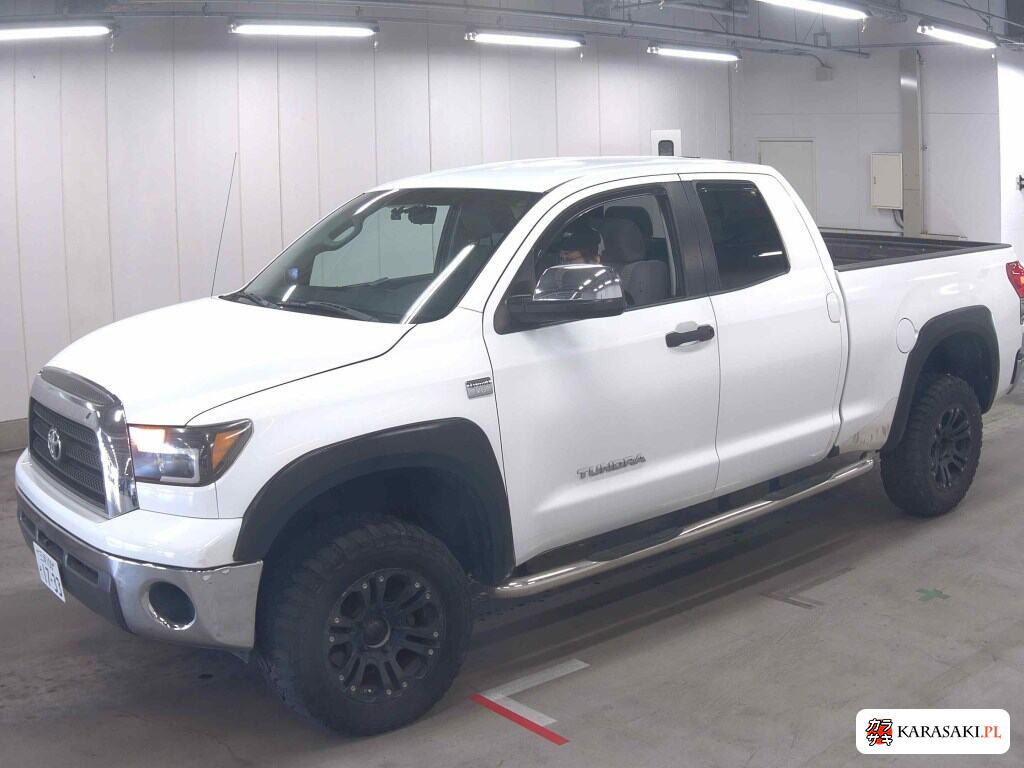 America Toyota Tundra 2011 z aukcji japońskiej