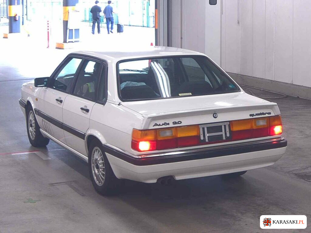 Audi 90 1986 z aukcji japońskiej