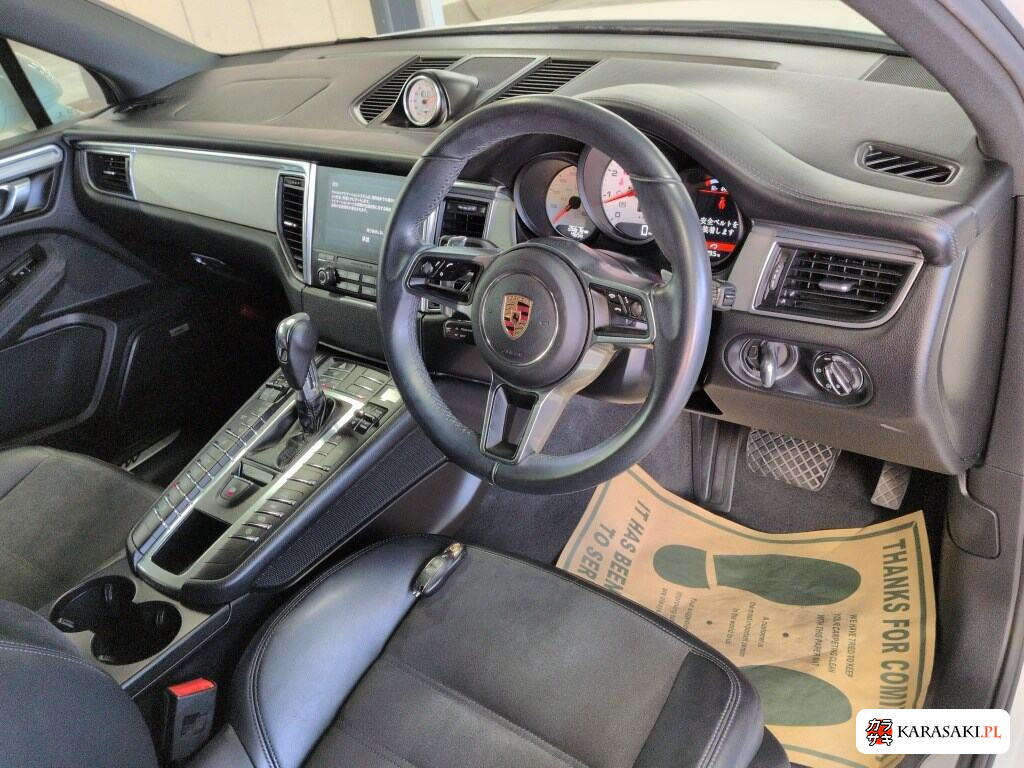 Porsche Macan 2016 z aukcji japońskiej
