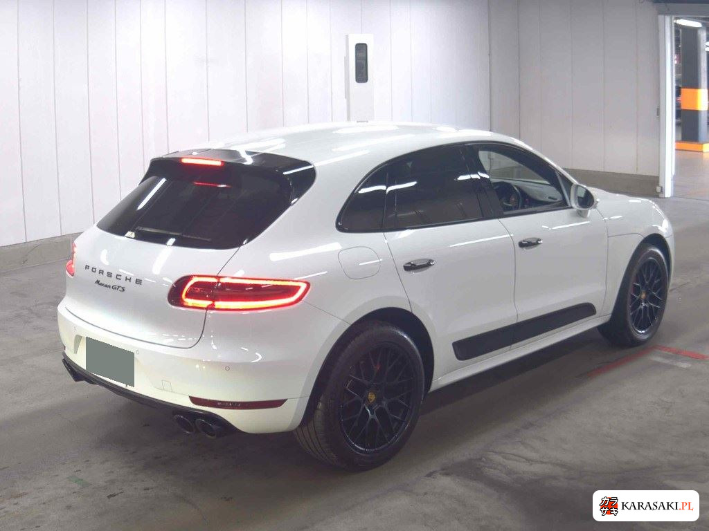 Porsche Macan 2016 z aukcji japońskiej