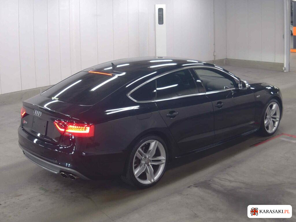 Audi S5 Sportback 2013 z aukcji japońskiej
