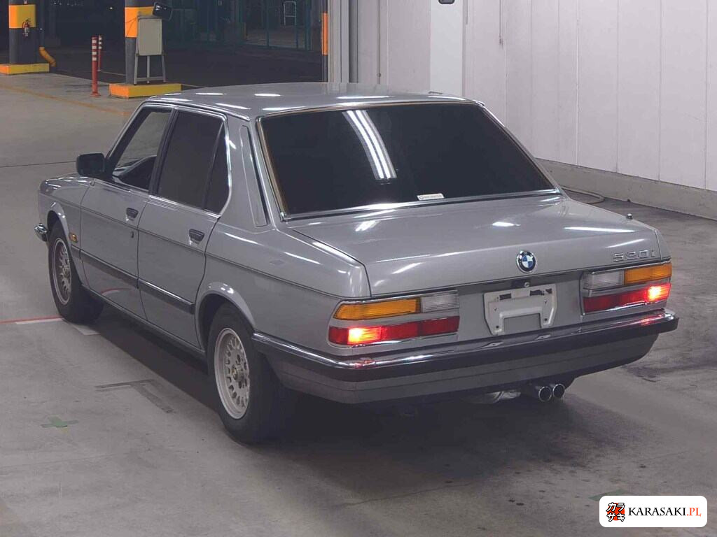 BMW 5 Series 1988 z aukcji japońskiej