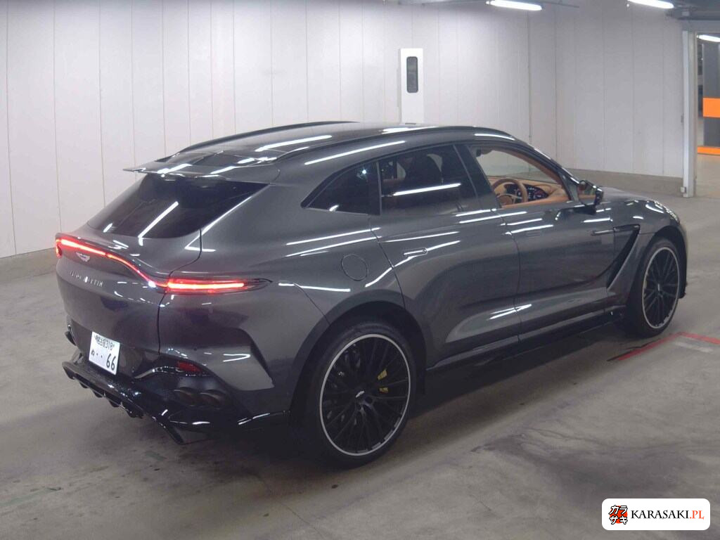 Aston Martin DBX 2023 z aukcji japońskiej