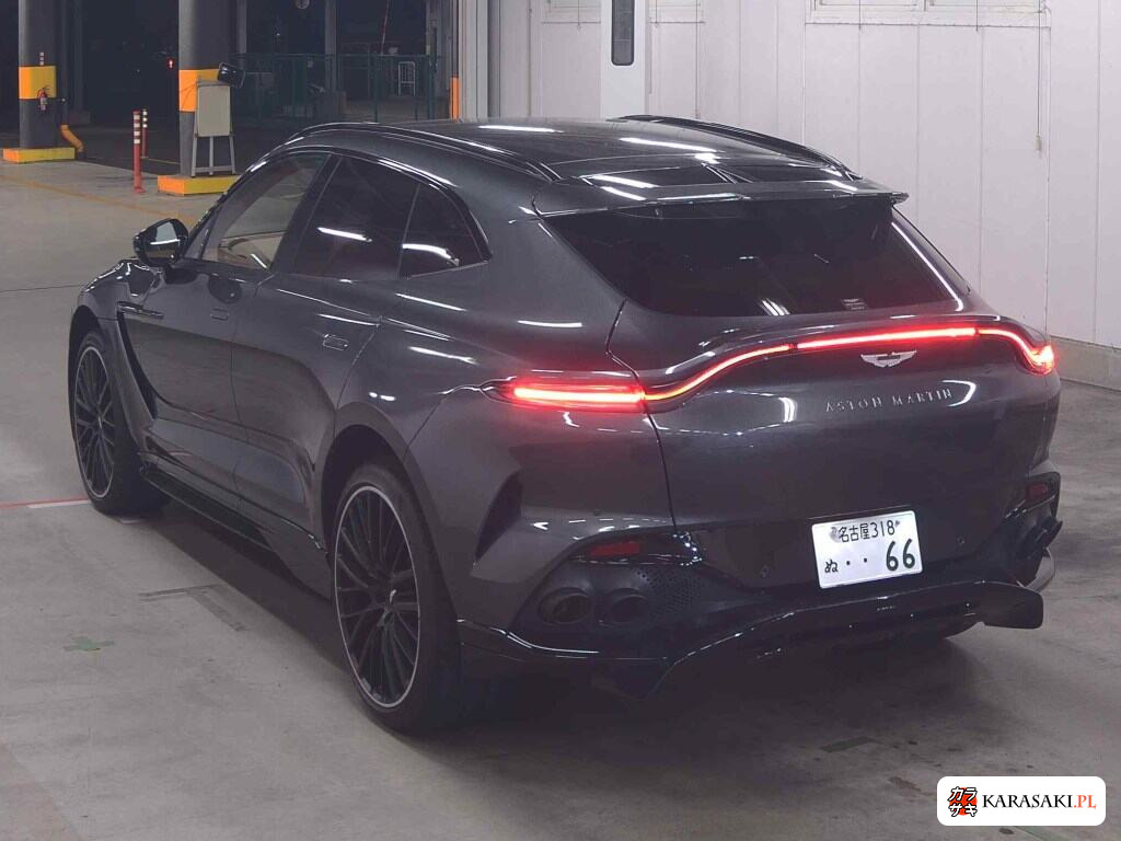 Aston Martin DBX 2023 z aukcji japońskiej