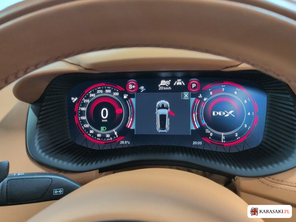 Aston Martin DBX 2023 z aukcji japońskiej
