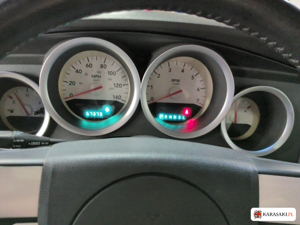 Dodge Magnum 2010 z aukcji japońskiej