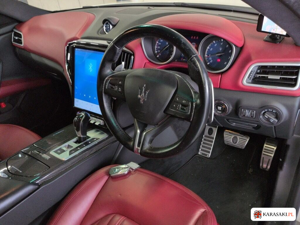 Maserati Ghibli 2016 z aukcji japońskiej