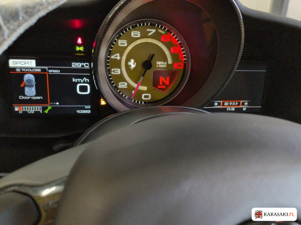 Ferrari 488 Spider 2016 z aukcji japońskiej