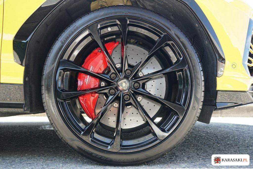 Lamborghini Urus 2020 z aukcji japońskiej