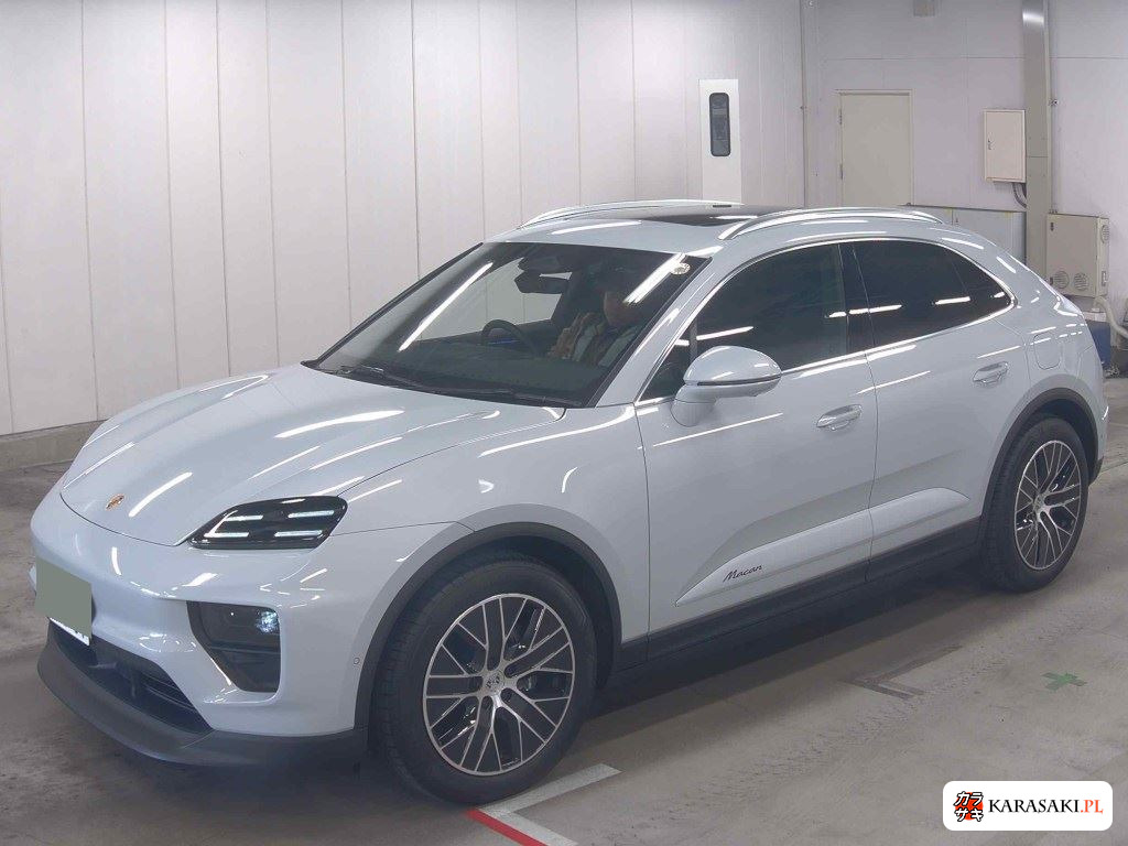 Porsche Macan 2025 z aukcji japońskiej