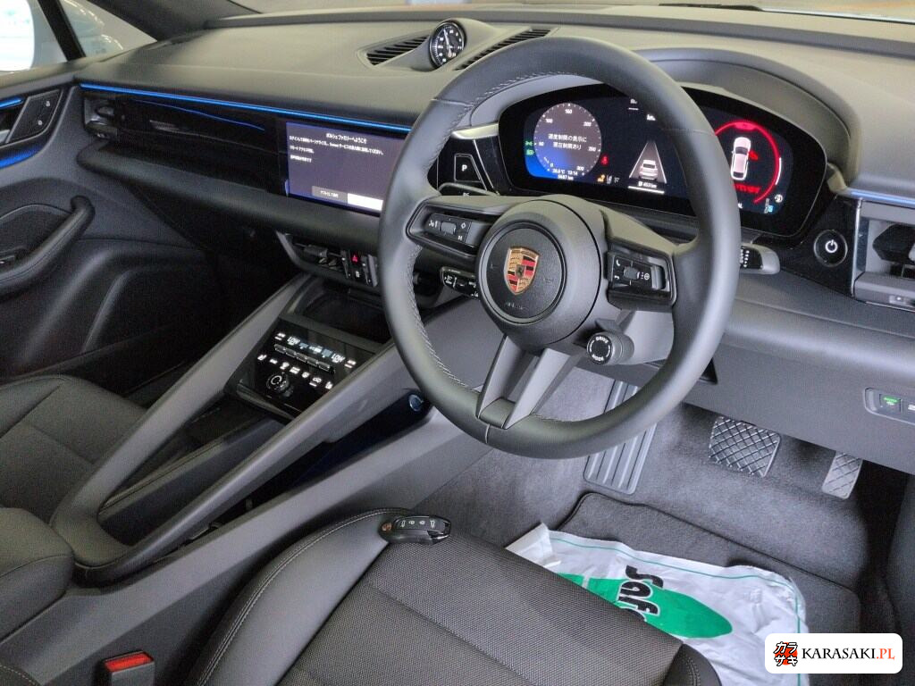 Porsche Macan 2025 z aukcji japońskiej