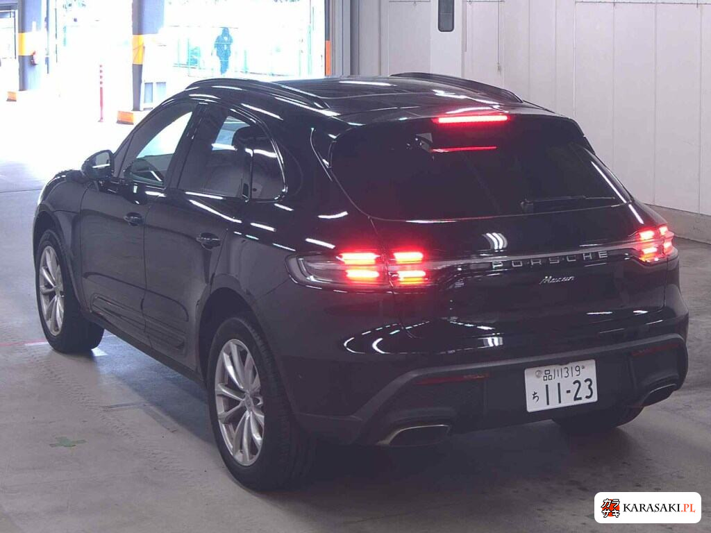 Porsche Macan 2024 z aukcji japońskiej