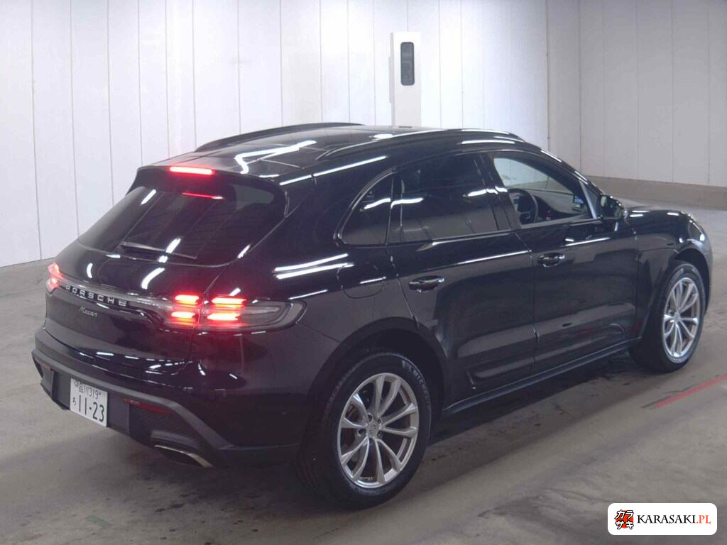 Porsche Macan 2024 z aukcji japońskiej