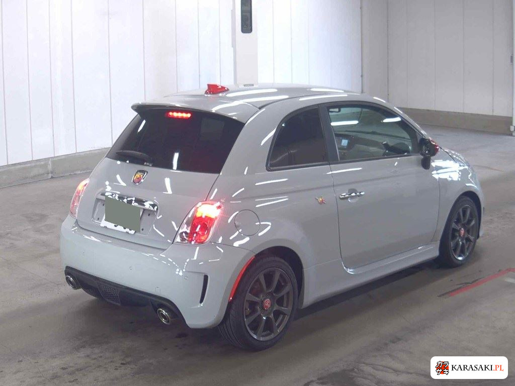 Abarth 500 2015 z aukcji japońskiej