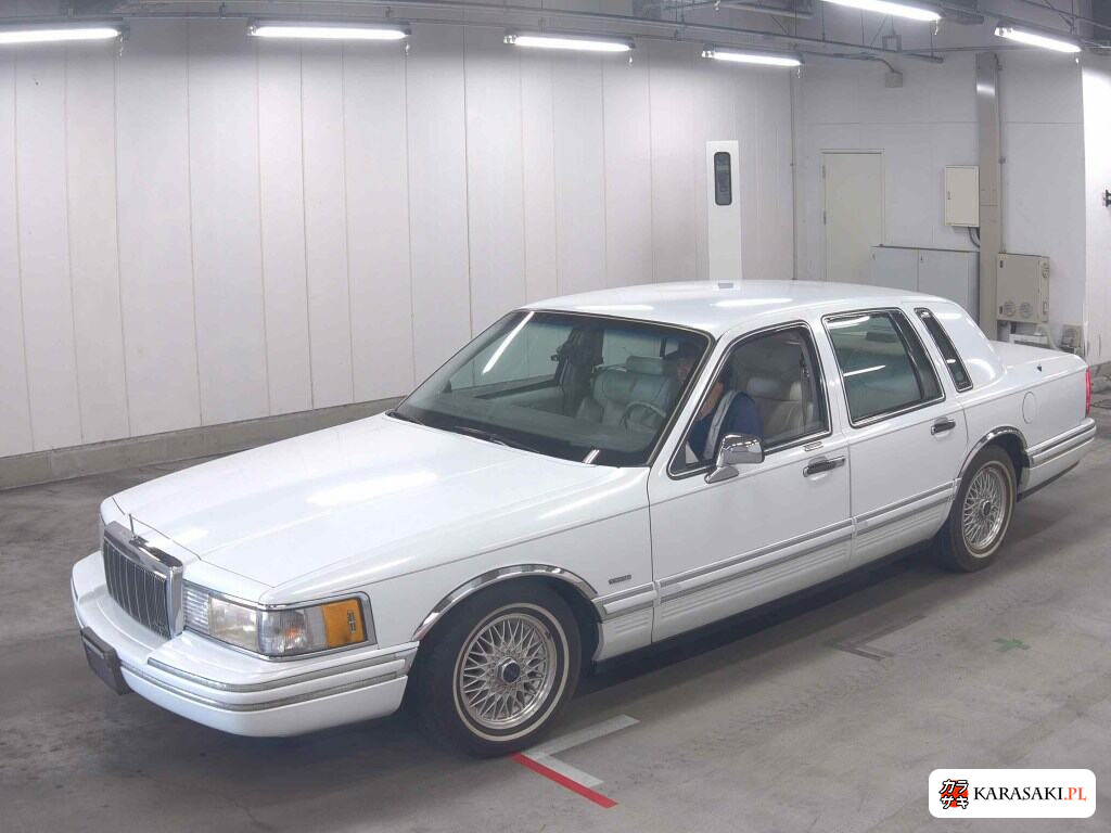Lincoln Towncar 1995 z aukcji japońskiej