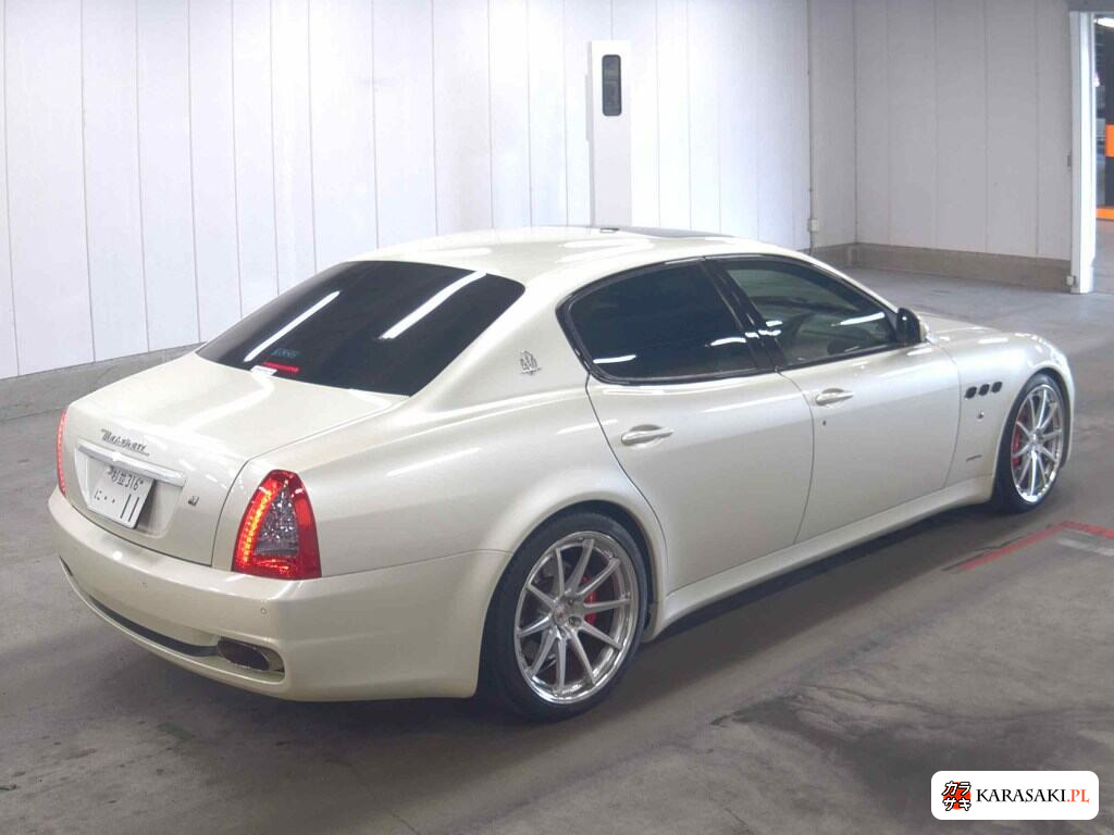 Maserati Quattroporte 2011 z aukcji japońskiej
