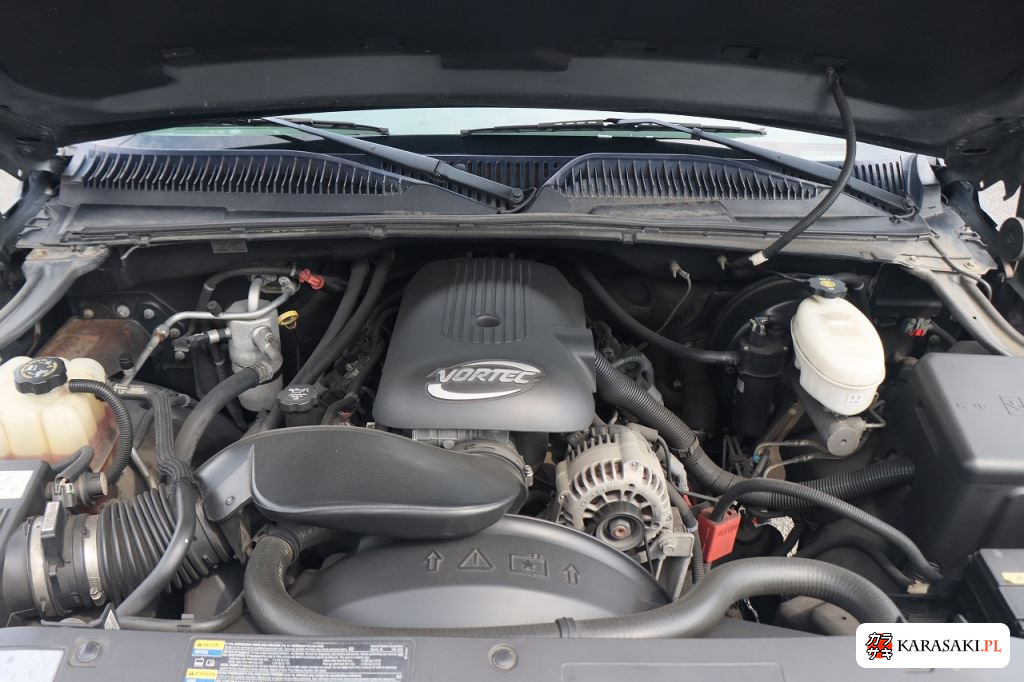 Chevrolet Silverado 2005 z aukcji japońskiej