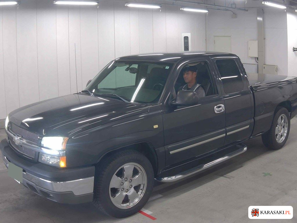 Chevrolet Silverado 2005 z aukcji japońskiej