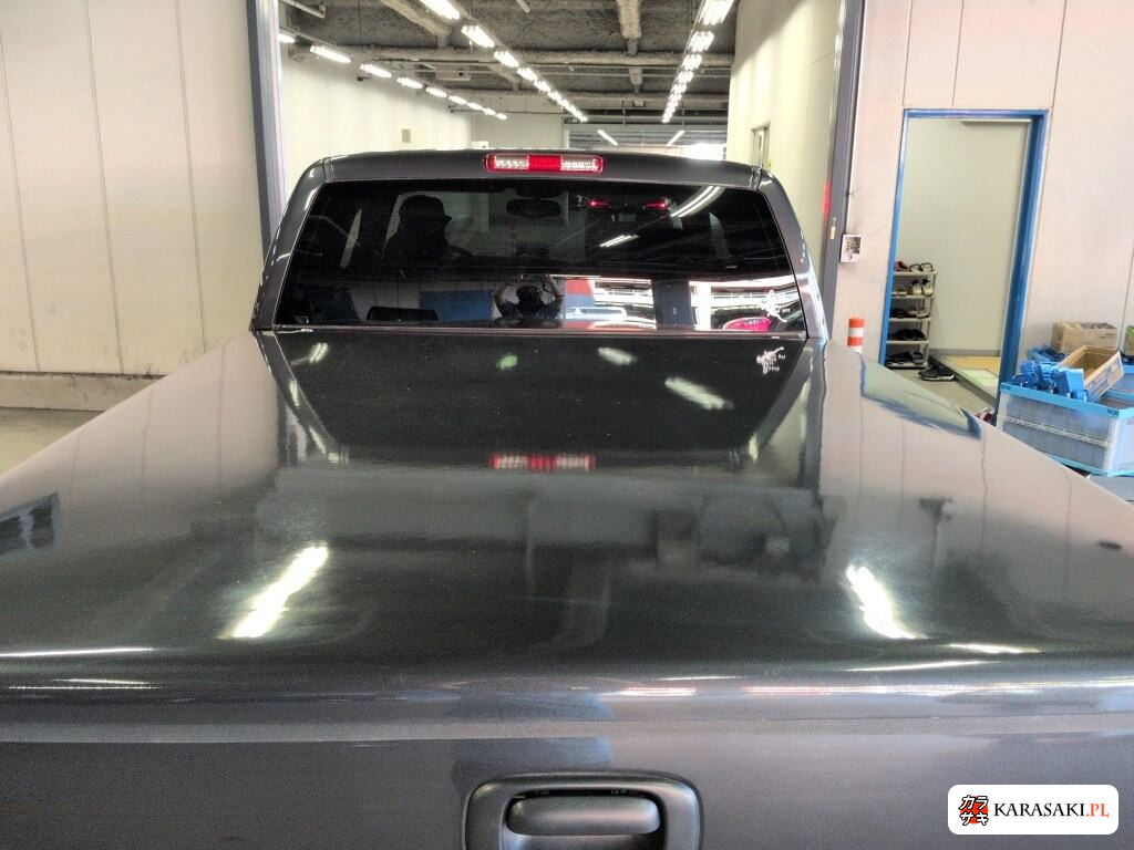 Chevrolet Silverado 2005 z aukcji japońskiej