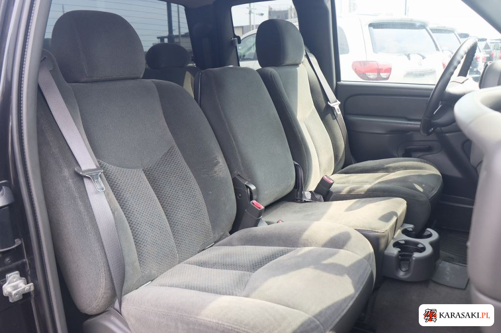 Chevrolet Silverado 2005 z aukcji japońskiej