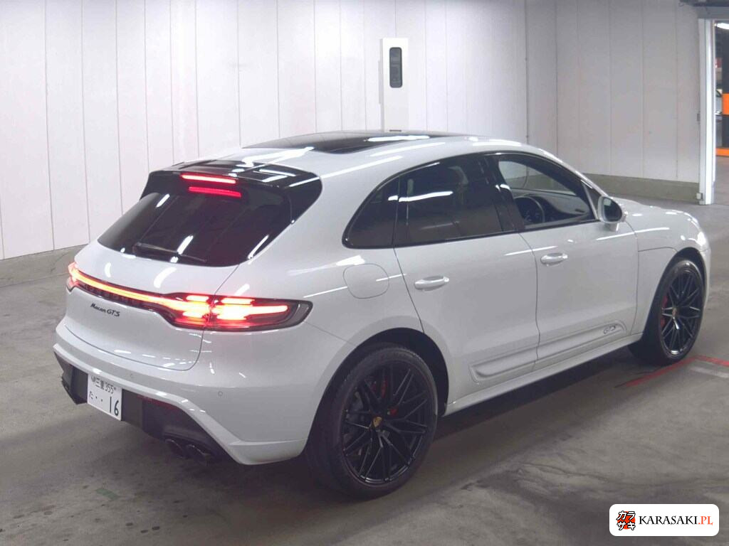 Porsche Macan 2022 z aukcji japońskiej