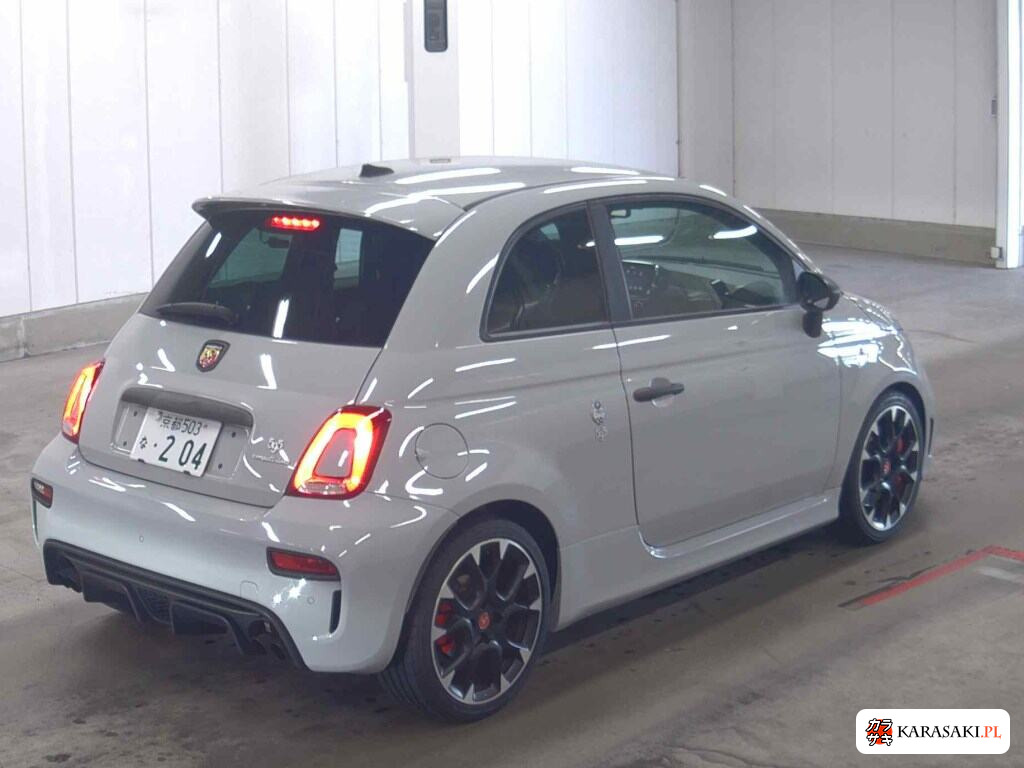 Abarth 595 2020 z aukcji japońskiej
