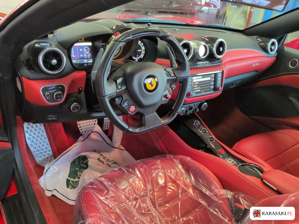 Ferrari California T 2016 z aukcji japońskiej