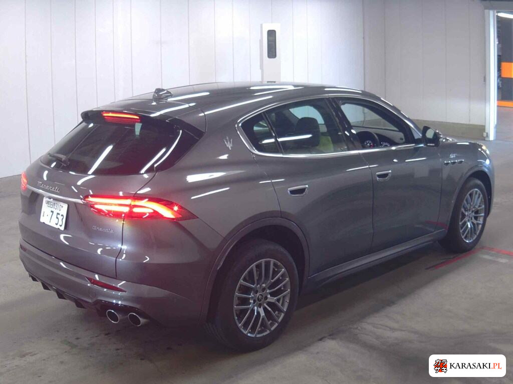Maserati Grecale 2023 z aukcji japońskiej