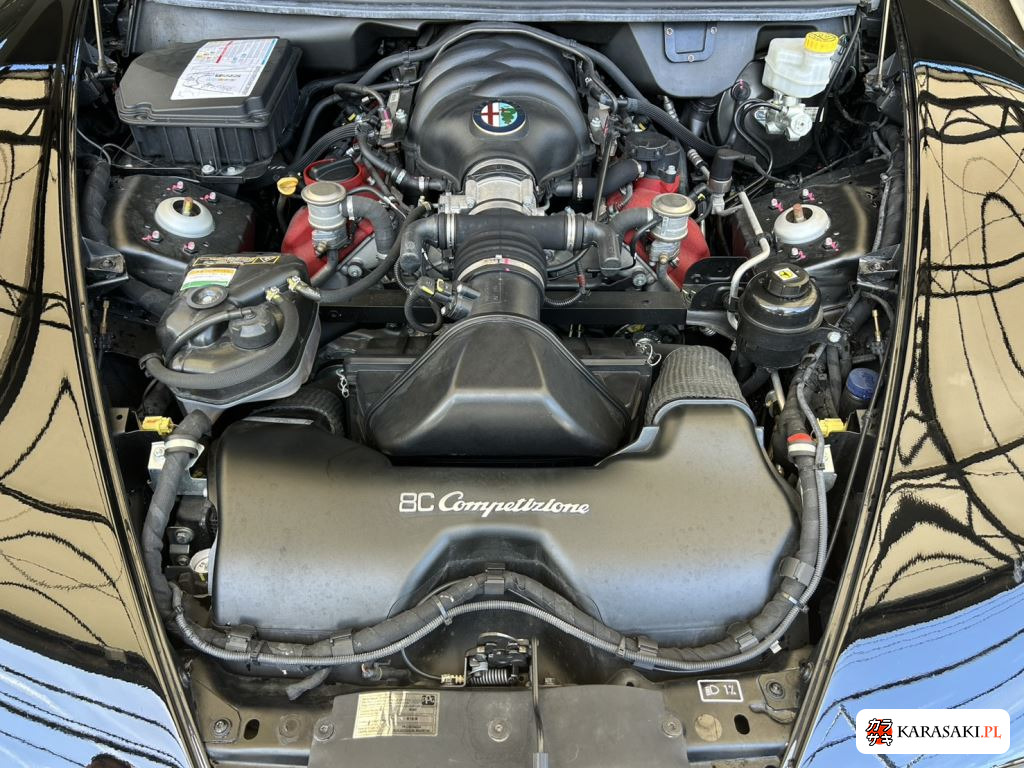 Alfa Romeo 8C Competizione 2009 z aukcji japońskiej