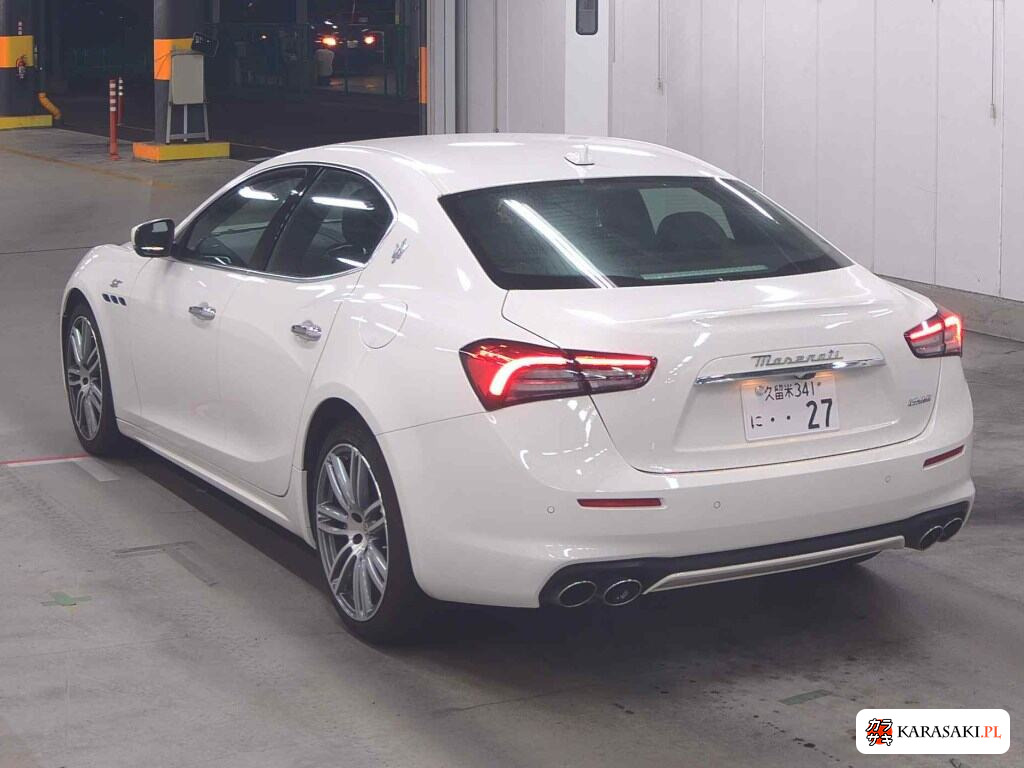 Maserati Ghibli 2022 z aukcji japońskiej