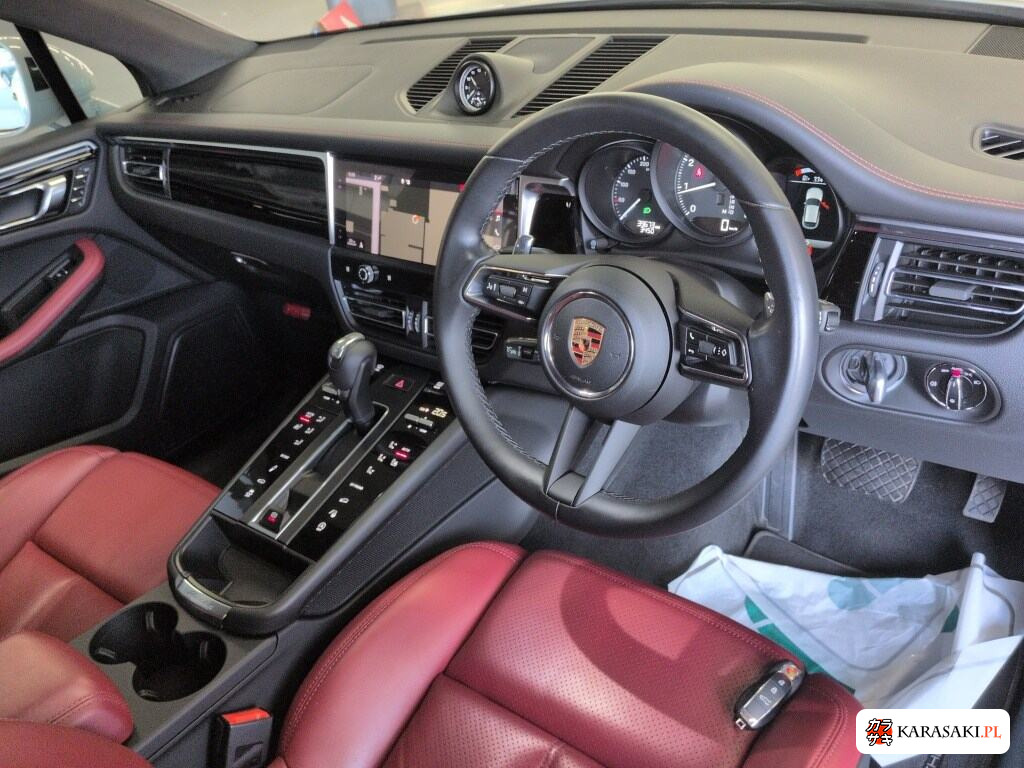Porsche Macan 2023 z aukcji japońskiej