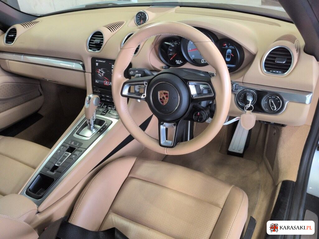 Porsche 718 Boxster 2016 z aukcji japońskiej