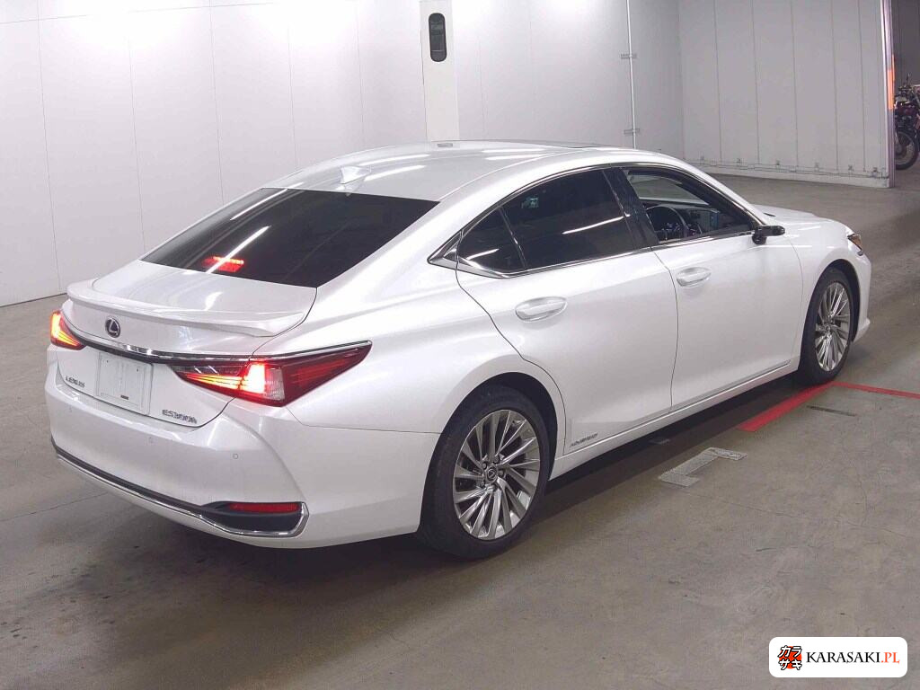 Lexus Es 2019 z aukcji japońskiej