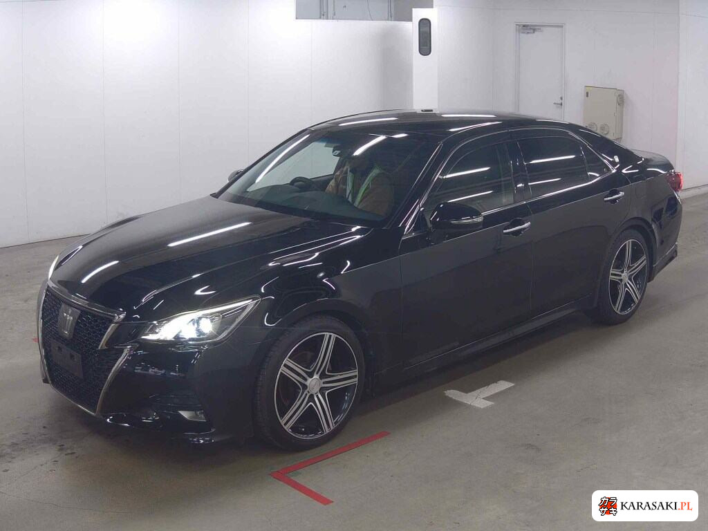 Toyota Crown 2015 z aukcji japońskiej