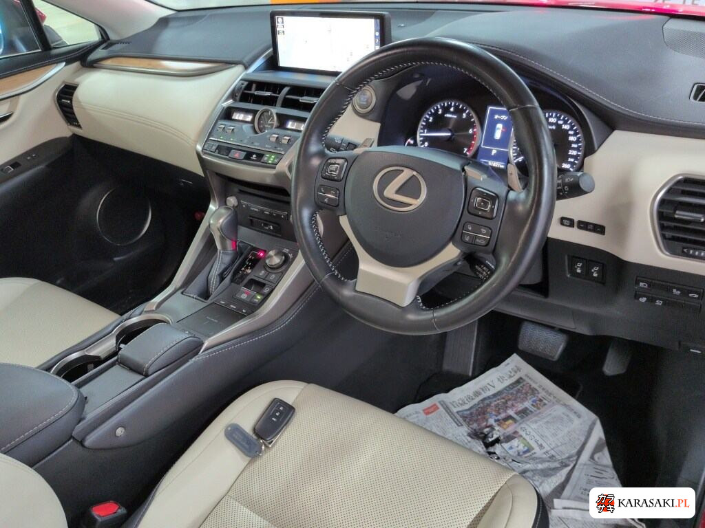 Lexus NX 2017 z aukcji japońskiej